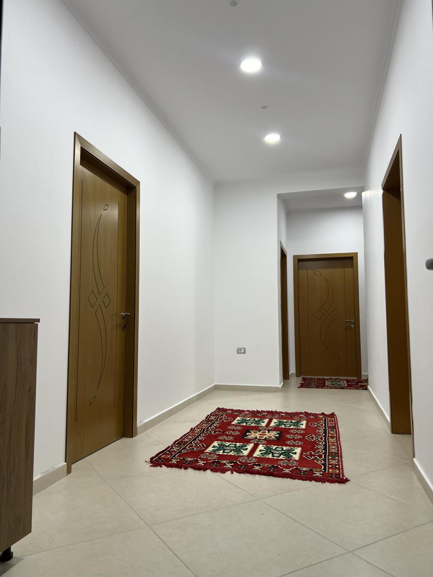Guesthouse Osumi Berat Exterior foto